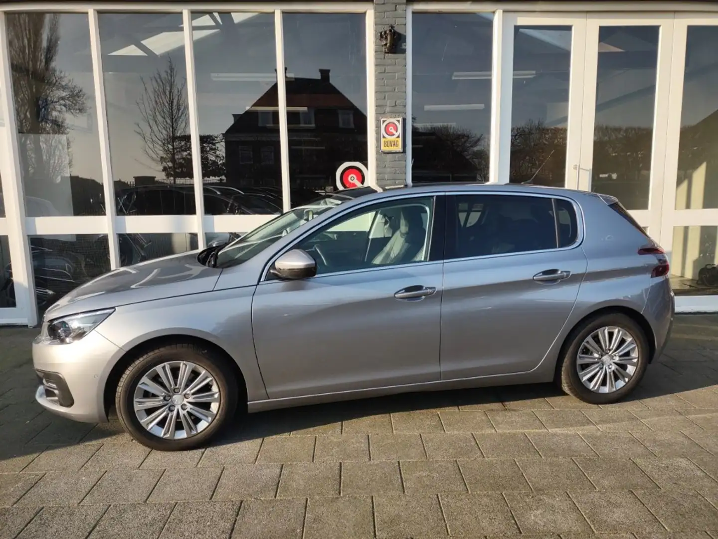 Peugeot 308 1.2 PURETECH ALLURE AUTOMAAT ET8 LEER FULL OPTION Grijs - 2
