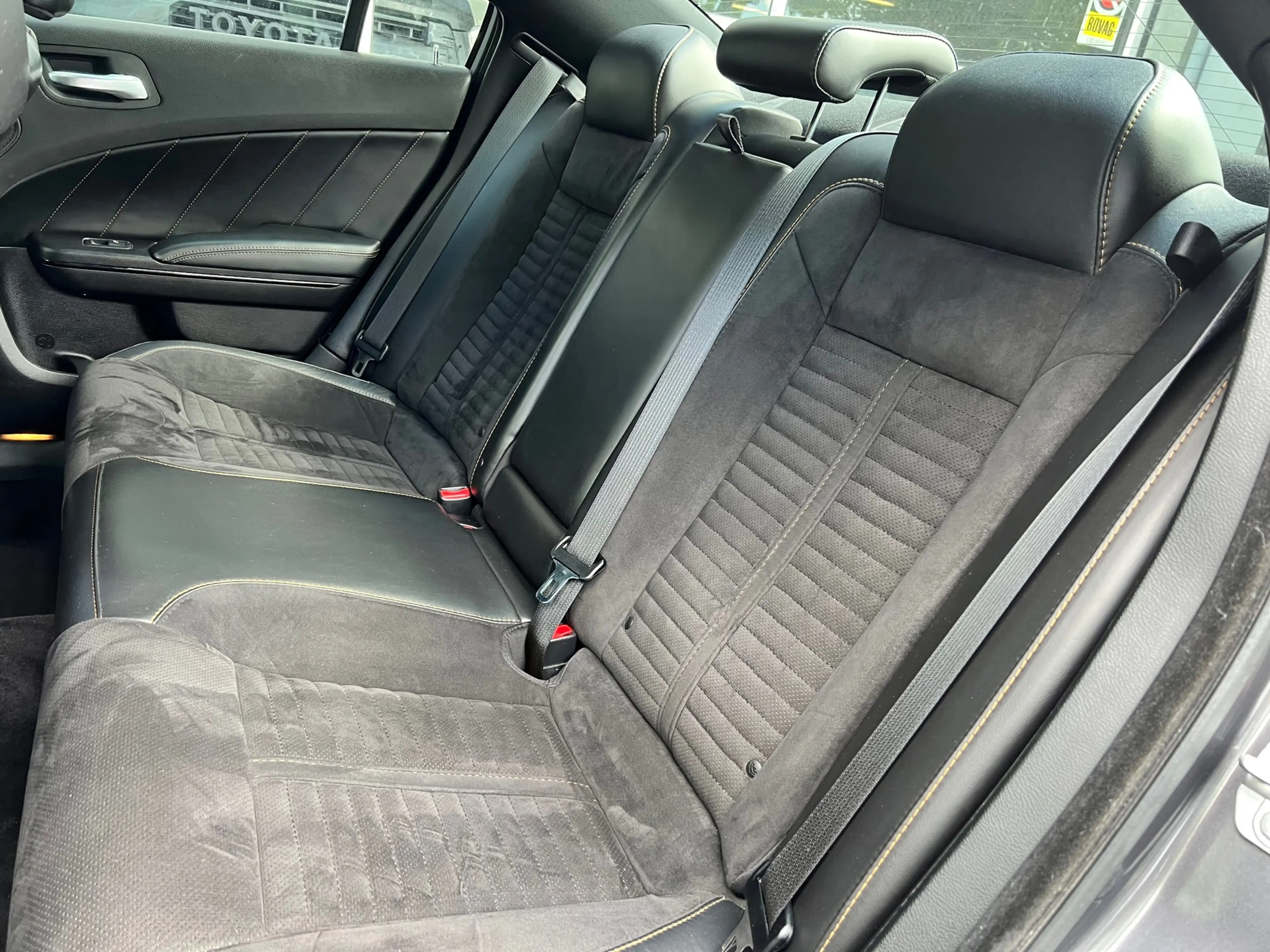 Dodge Charger 5.7 HEMI DAYTONA — photo 11