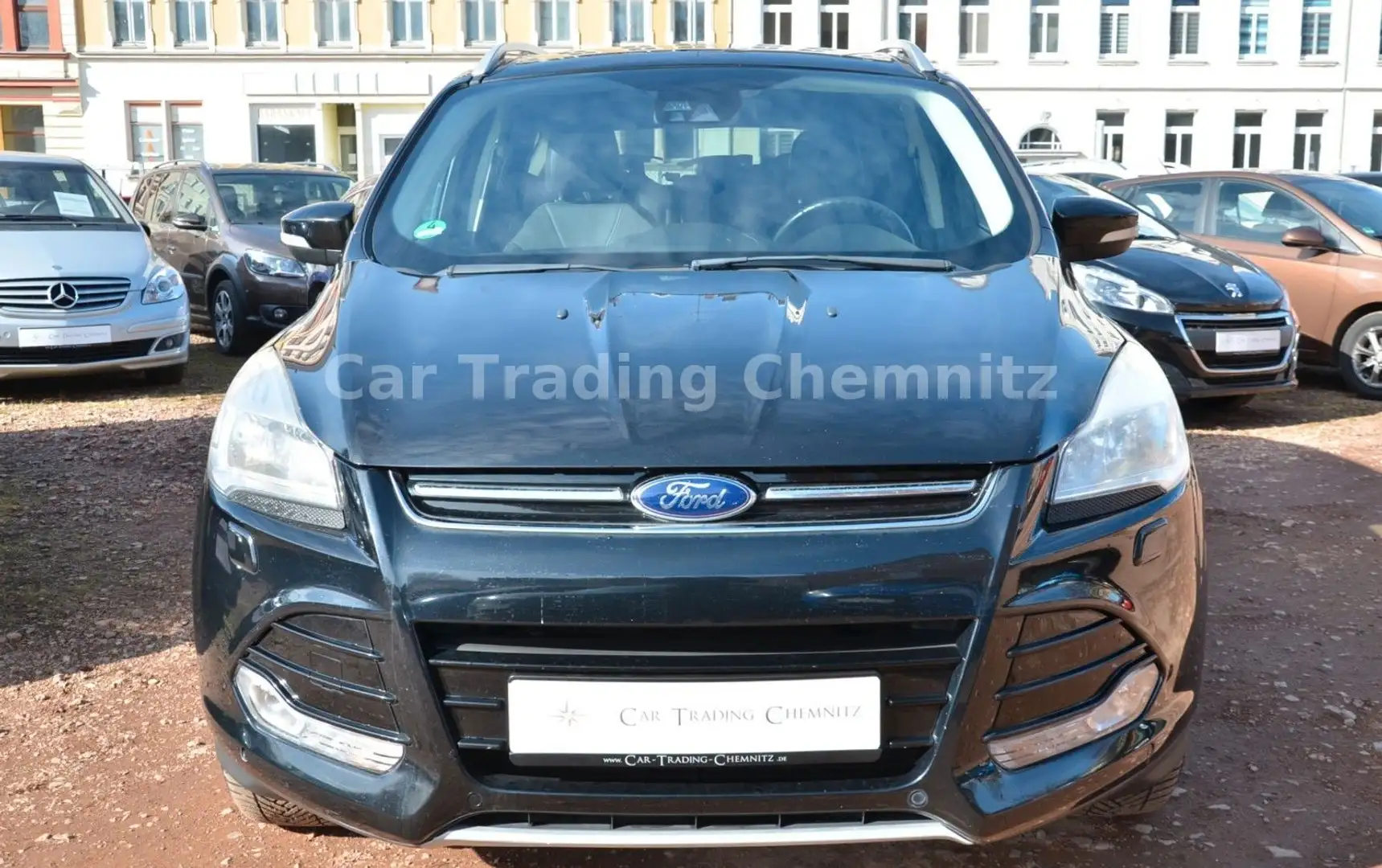 Ford Kuga Titanium 2.0 TDCi Allrad Automatik AHK Noir - 2