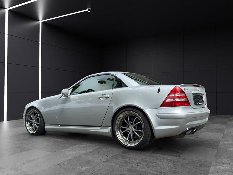 Mercedes-Benz SLK 32 AMG Automatik/R170/DE Modell/Navi/Xenon.. — photo 5