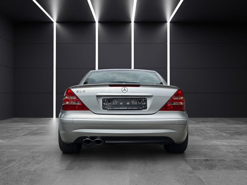 Mercedes-Benz SLK 32 AMG Automatik/R170/DE Modell/Navi/Xenon.. — photo 6
