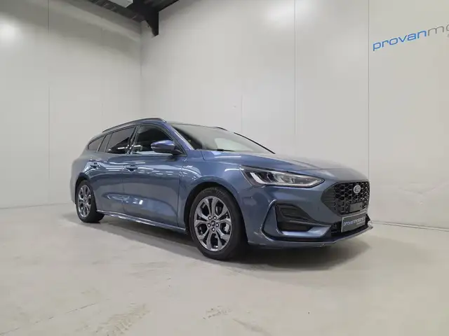 Ford Focus view 5