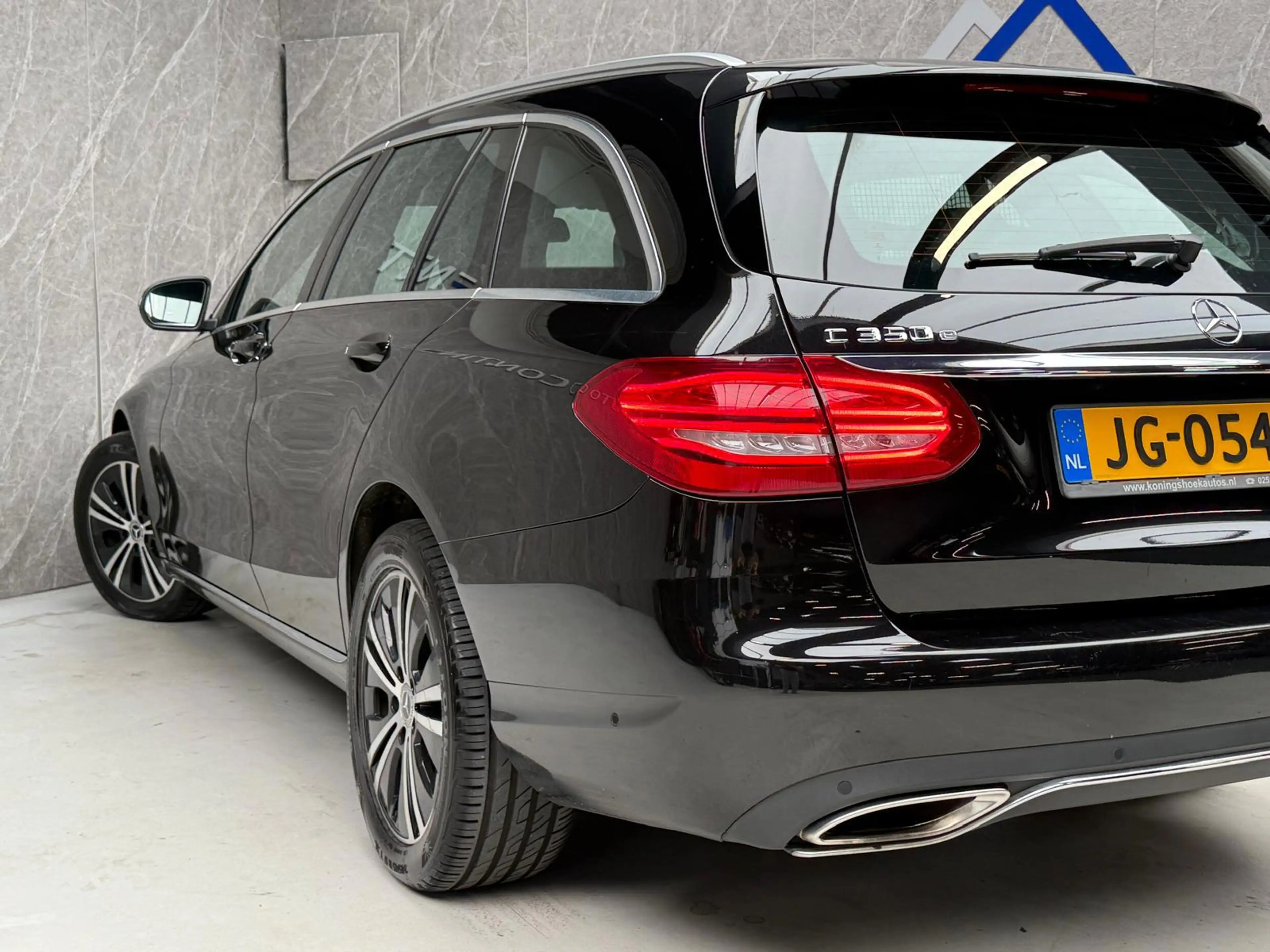 Mercedes-Benz C 350 Estate e / Camera / Stoelverwarming — photo 8
