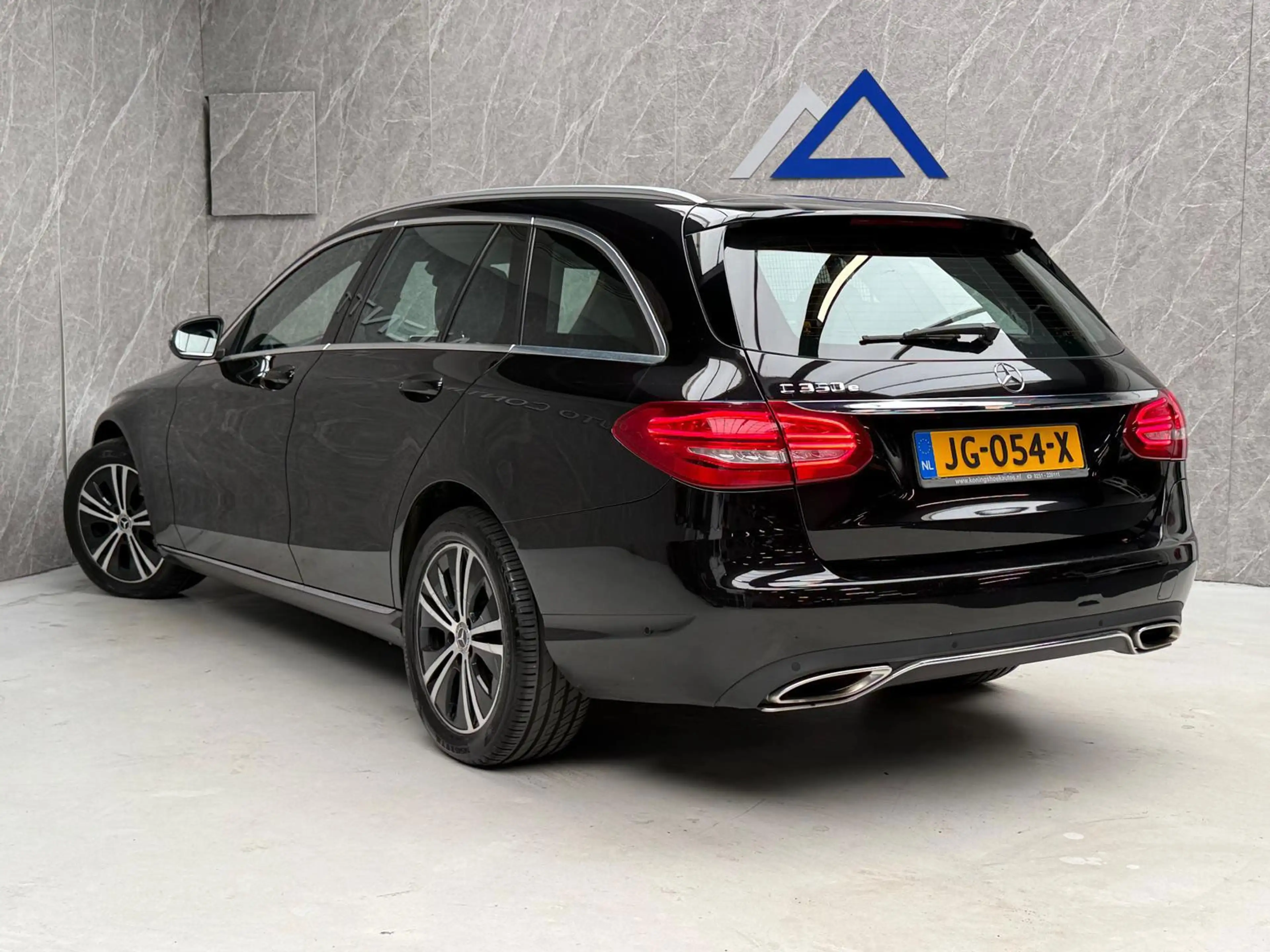 Mercedes-Benz C 350 Estate e / Camera / Stoelverwarming — photo 4
