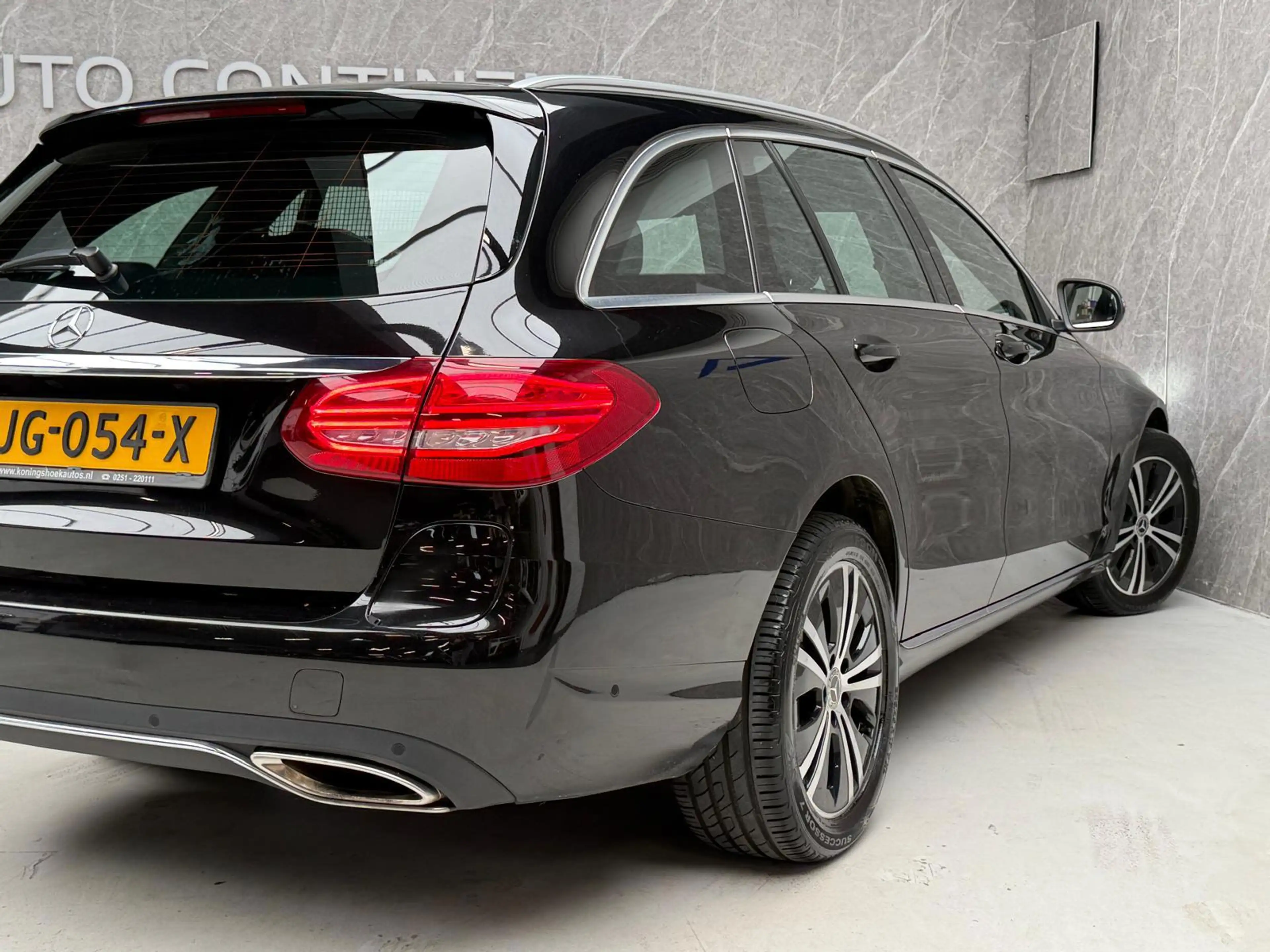 Mercedes-Benz C 350 Estate e / Camera / Stoelverwarming — photo 6