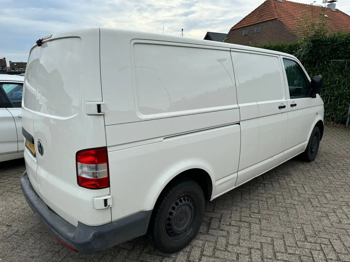 Volkswagen T5 Transporter 2.0 TDI L2H3 NO START MARGE Wit - 2