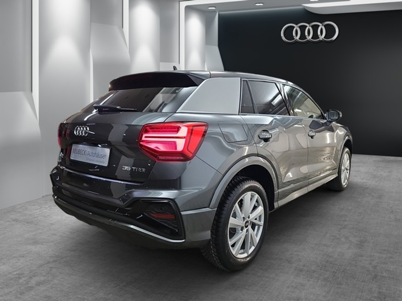 Audi Q2 S line AHK Optikpaket Klima+Komfortpaket++++ — photo 14