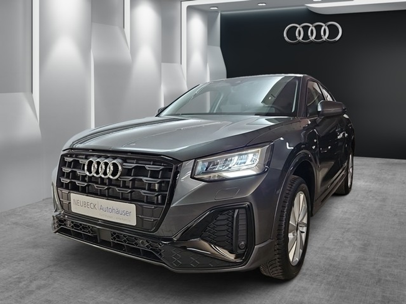 Audi Q2 S line AHK Optikpaket Klima+Komfortpaket++++