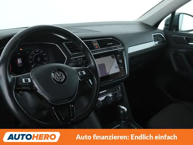 Volkswagen Tiguan Allspace view 11