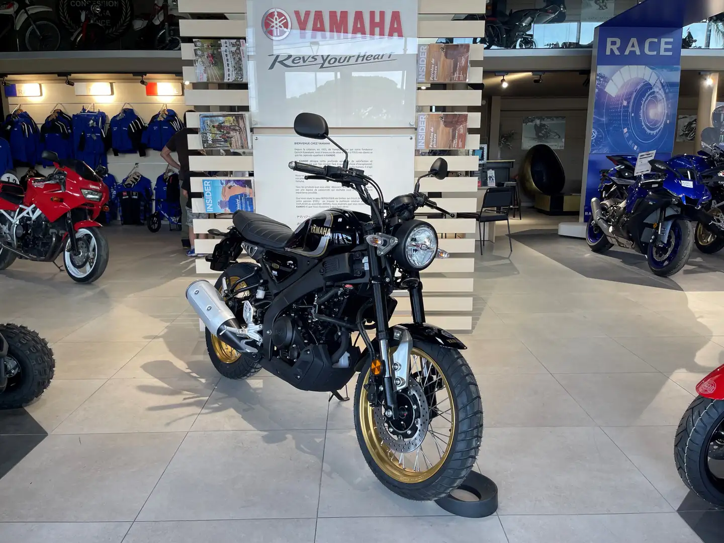 Yamaha XSR 125 Noir - 2