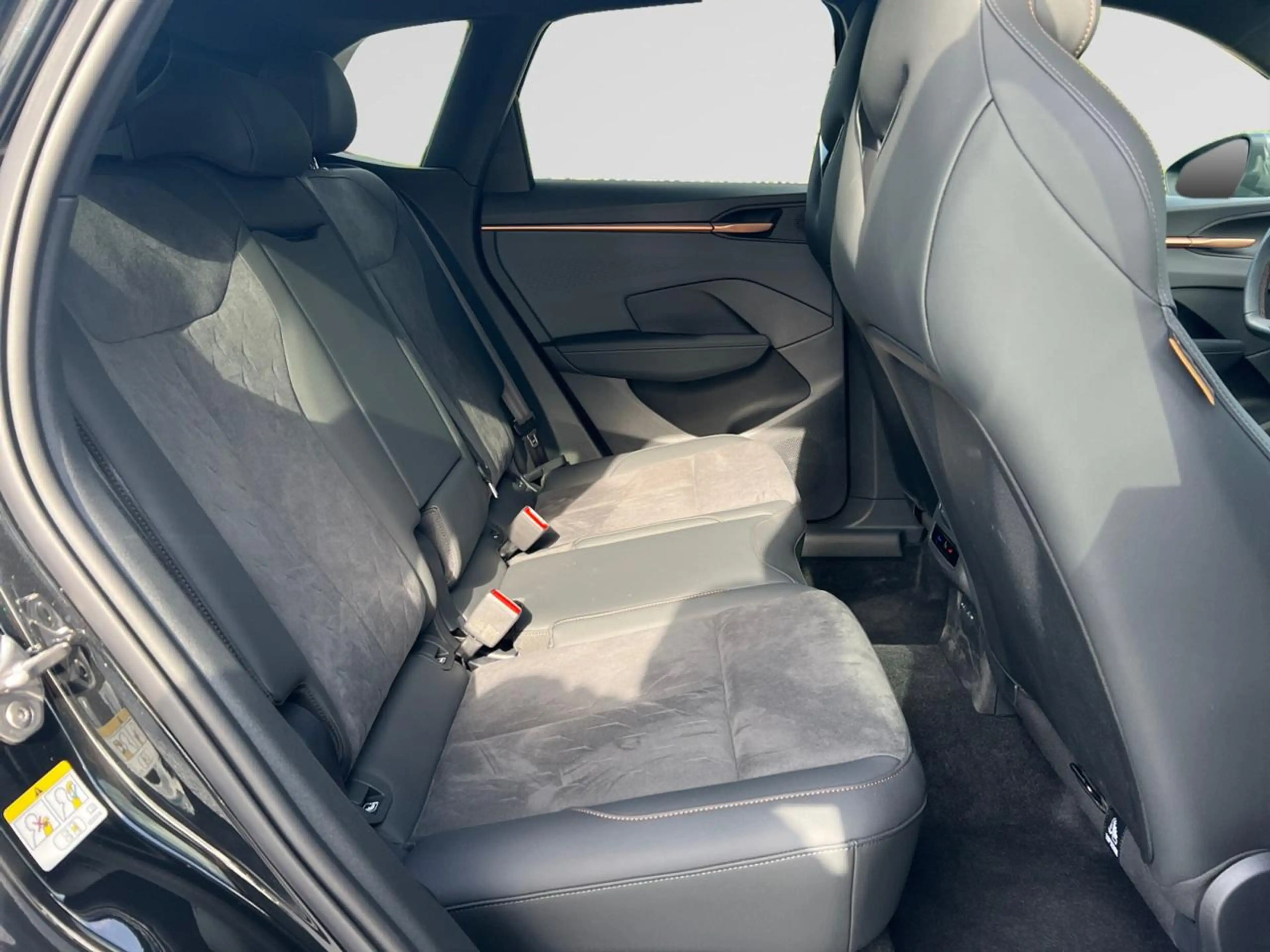 CUPRA Terramar Terramar e-Hybrid 1.5 Business DSG (150 kW) — photo 11