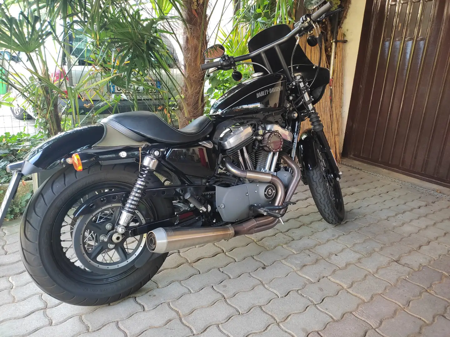 Harley-Davidson Sportster 1200 Nightster Black - 2