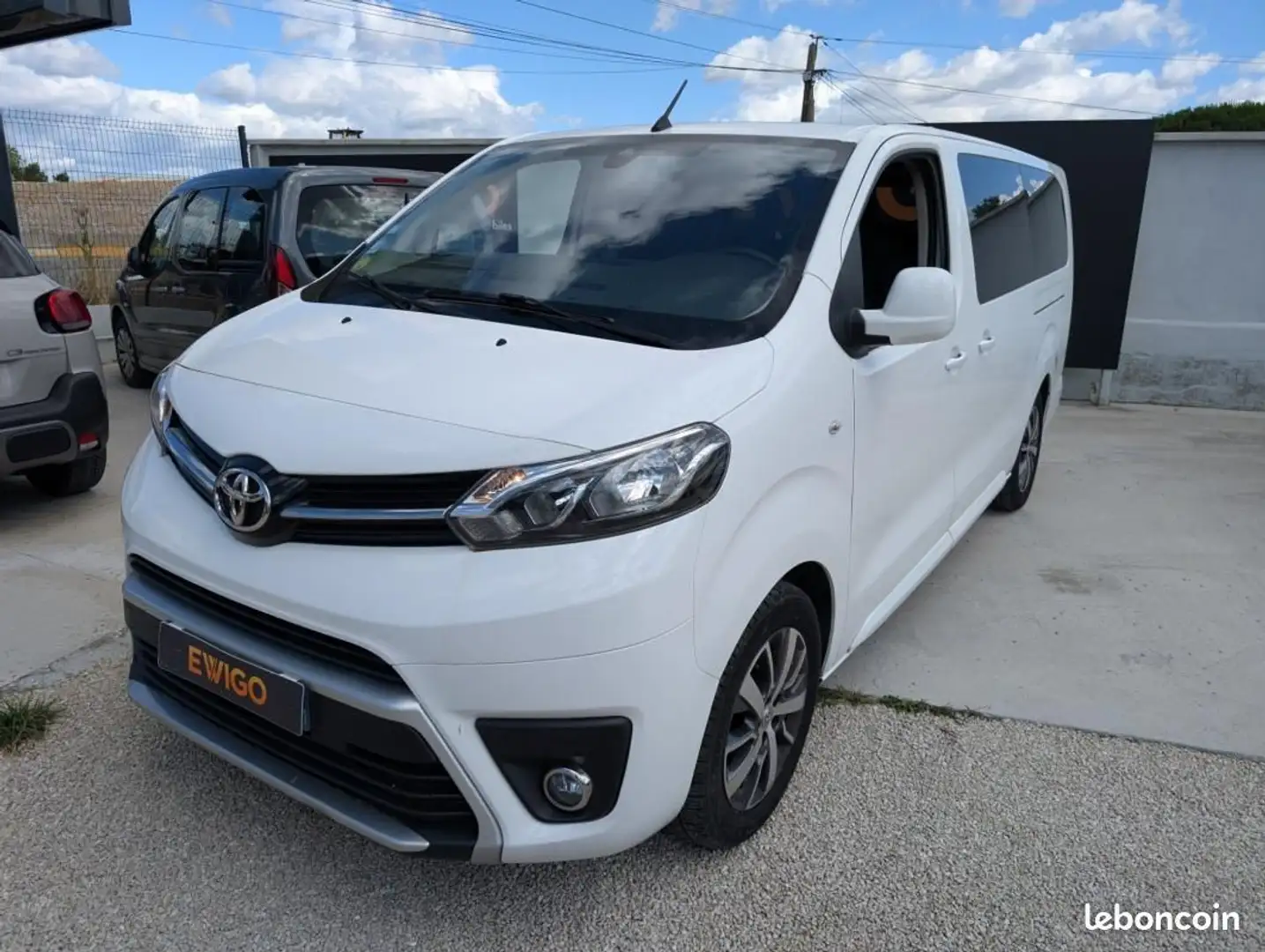 Toyota Proace Verso PRO ACE 1.5 D4D 120 DYNAMIC MOTEUR NEUF AVEC Blanc - 1