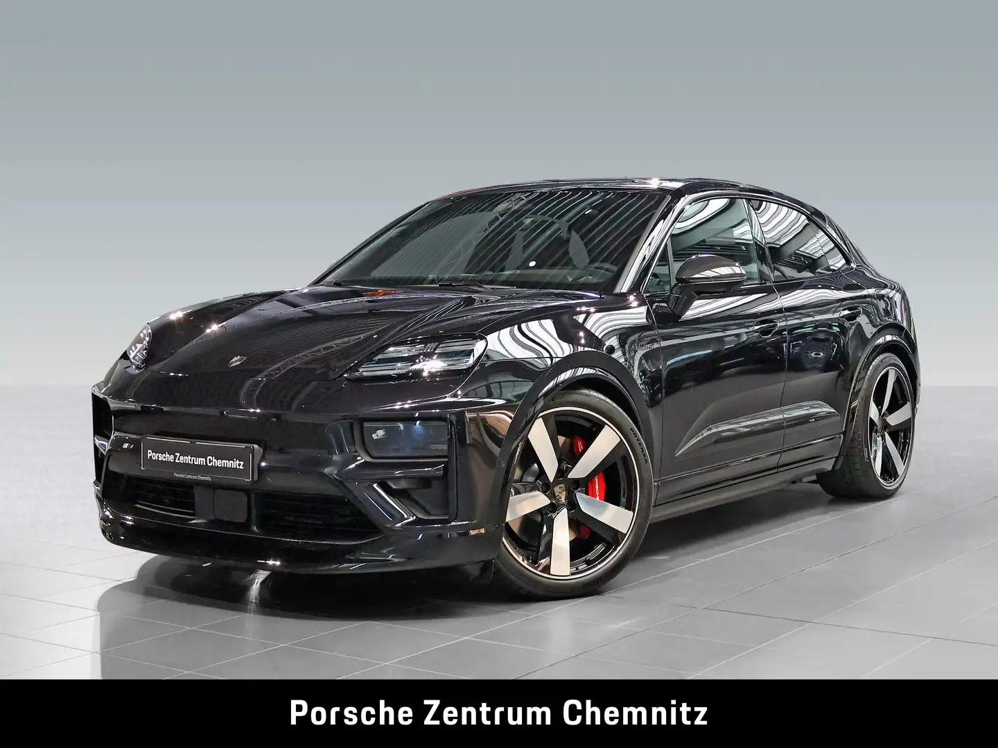 Porsche Macan Turbo Sport-Chrono;AHZV;4-Zonen Klima;Sitzbelüft. Schwarz - 1