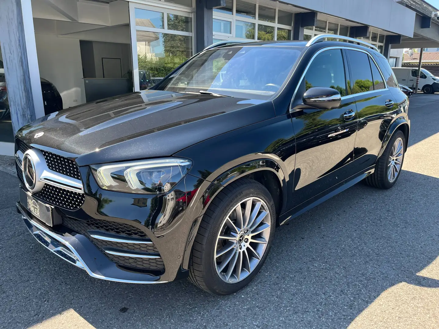 Mercedes-Benz GLE 400 GLE 400 d 4M*STHZG*PANO*AMG*PREMIUM+*BURMESTER* Schwarz - 1