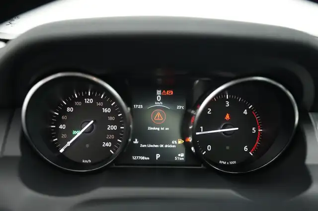 Land Rover Range Rover Evoque view 13