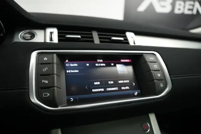 Land Rover Range Rover Evoque view 14