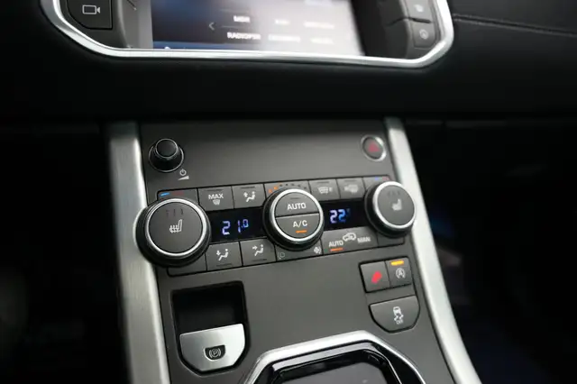 Land Rover Range Rover Evoque view 15