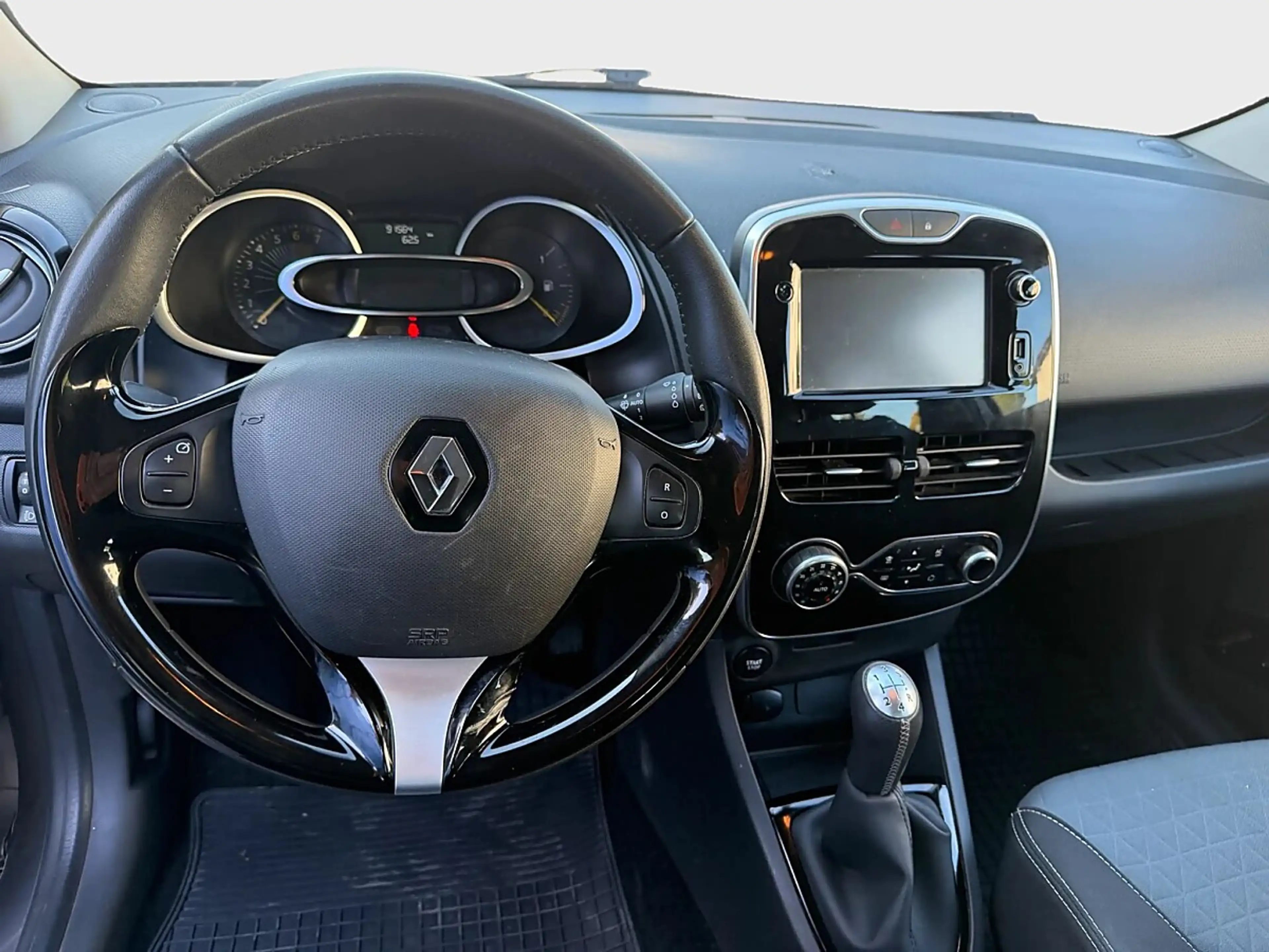 Renault Clio Grandtour Dynamique Energy TCe 90 — photo 10