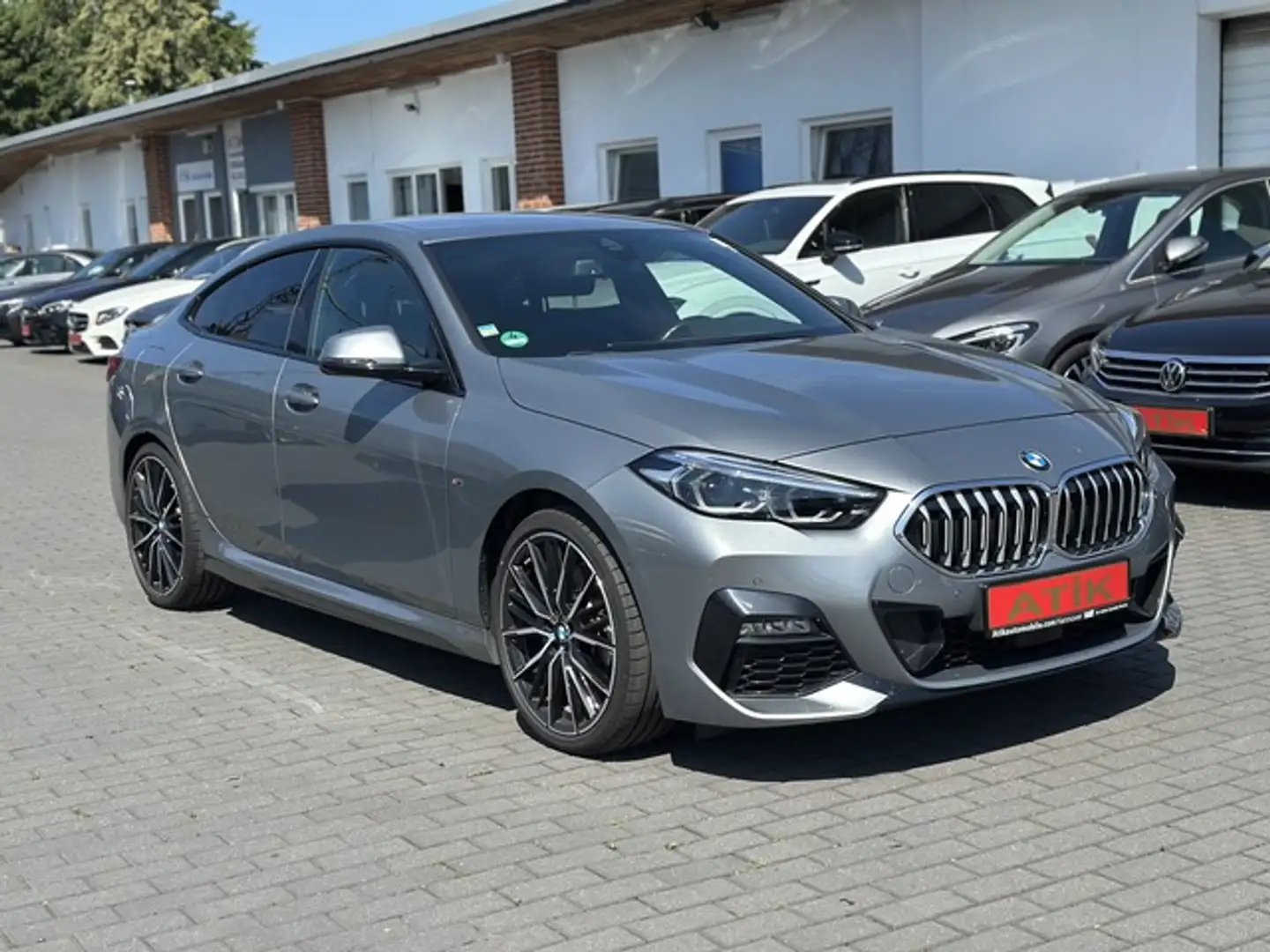 BMW 220 d Gran Coupé xDrive / M Sport / CAM Grau - 1