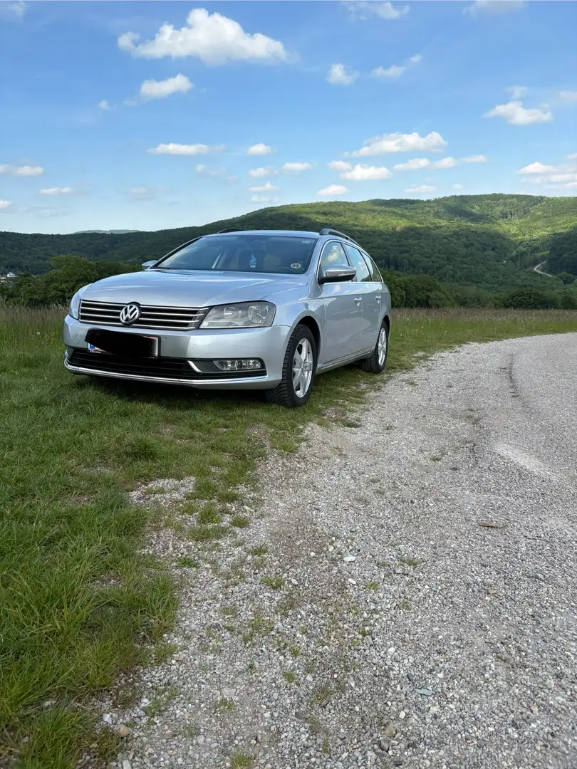 Volkswagen Passat Variant Comfortline BMT TDI DPF 4Motion - 1
