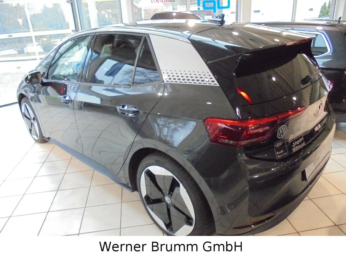 Volkswagen ID.3 1st MaxProPerfor/Wärmepumpe/Garant5J-100TKM Grau - 2