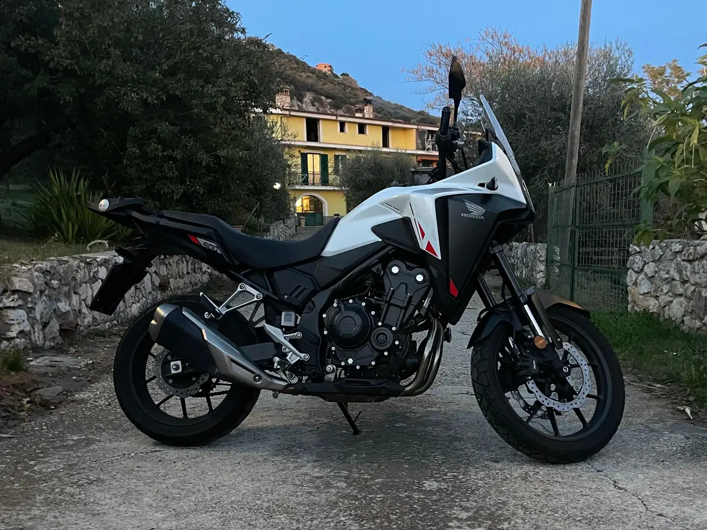 Honda NX 500 ABS Blanc - 2