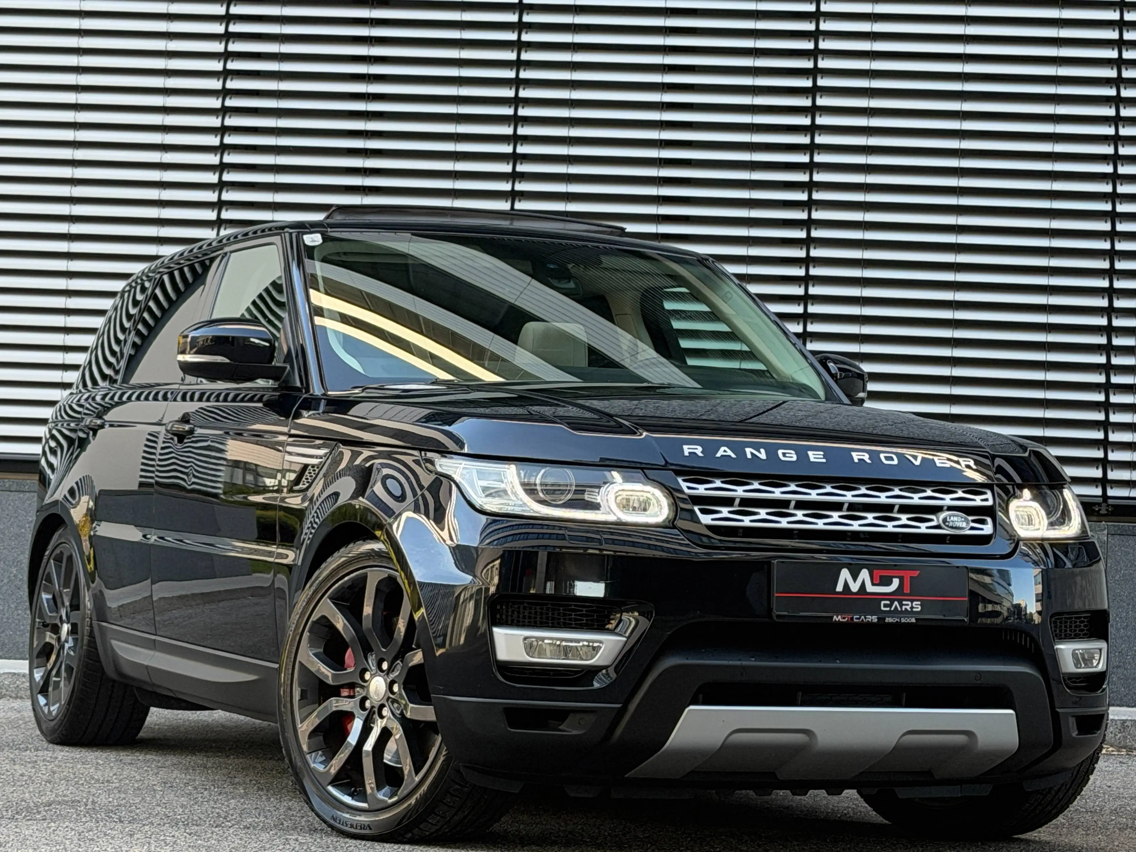 Land Rover Range Rover Sport 3,0 SDV6 HSE|LUFT|PANO|KEYLESS|SOFT|MEMORY|MERIDIAN|VIRTUAL — photo 4