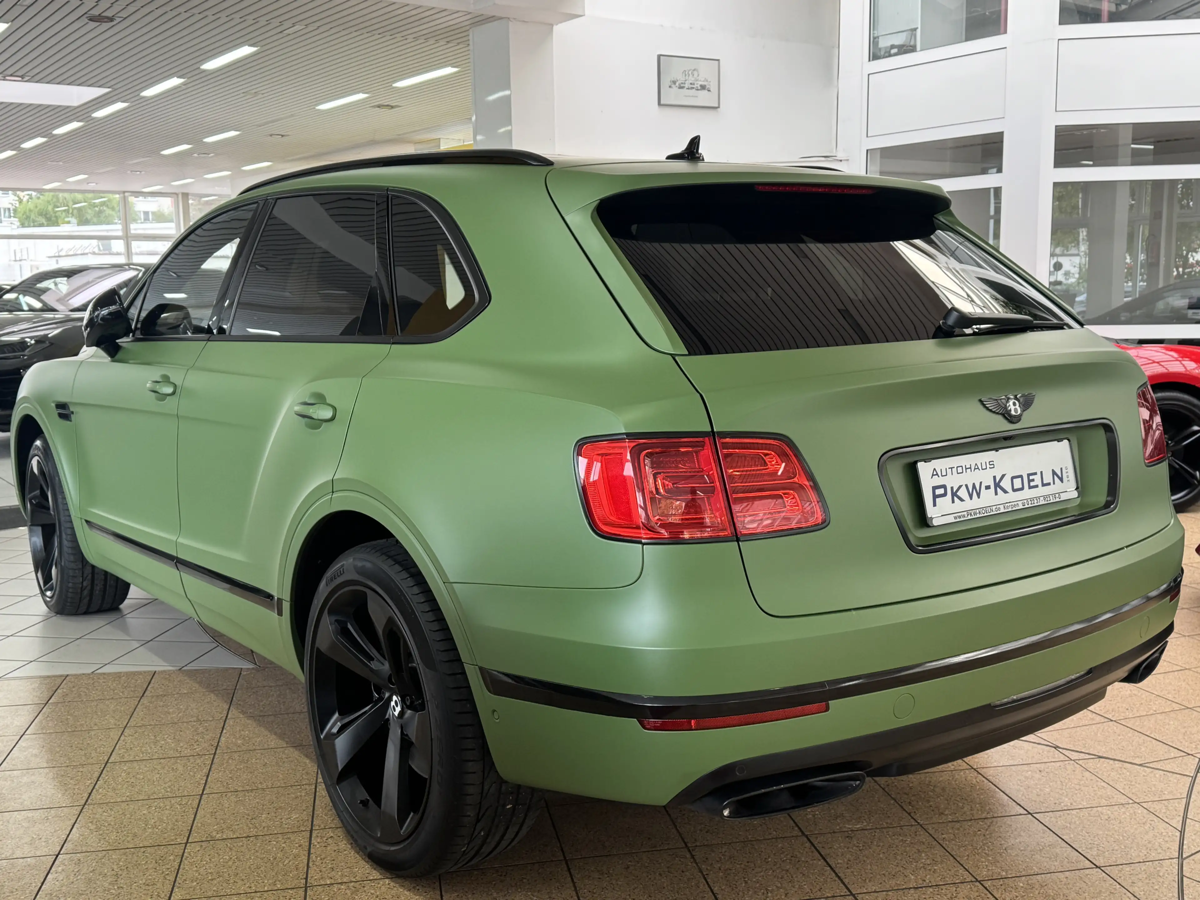 Bentley Bentayga *FOLiE*KAMERA*PANO*HEAD-UP*LiFT*VOLL — photo 4