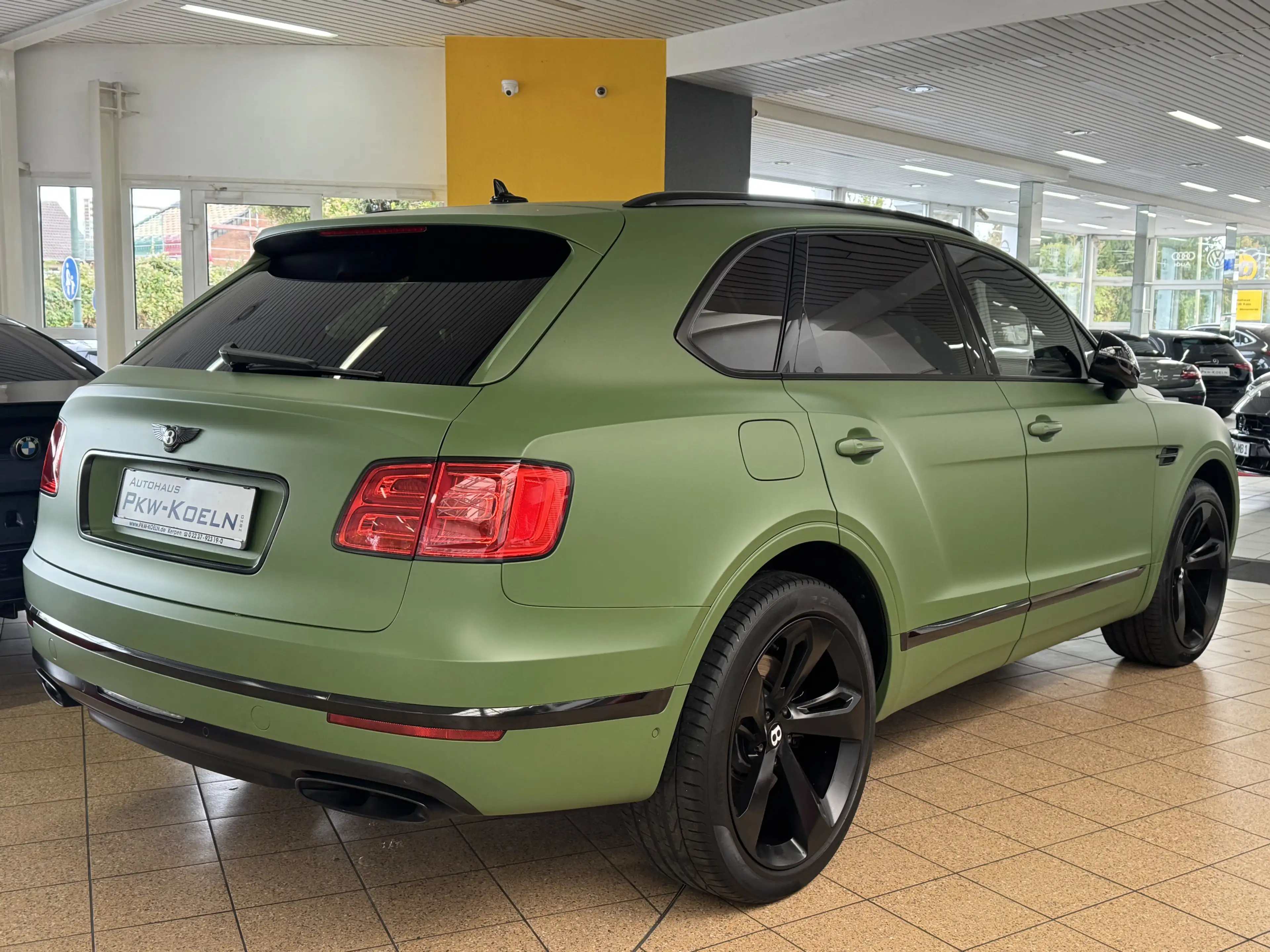 Bentley Bentayga *FOLiE*KAMERA*PANO*HEAD-UP*LiFT*VOLL — photo 3
