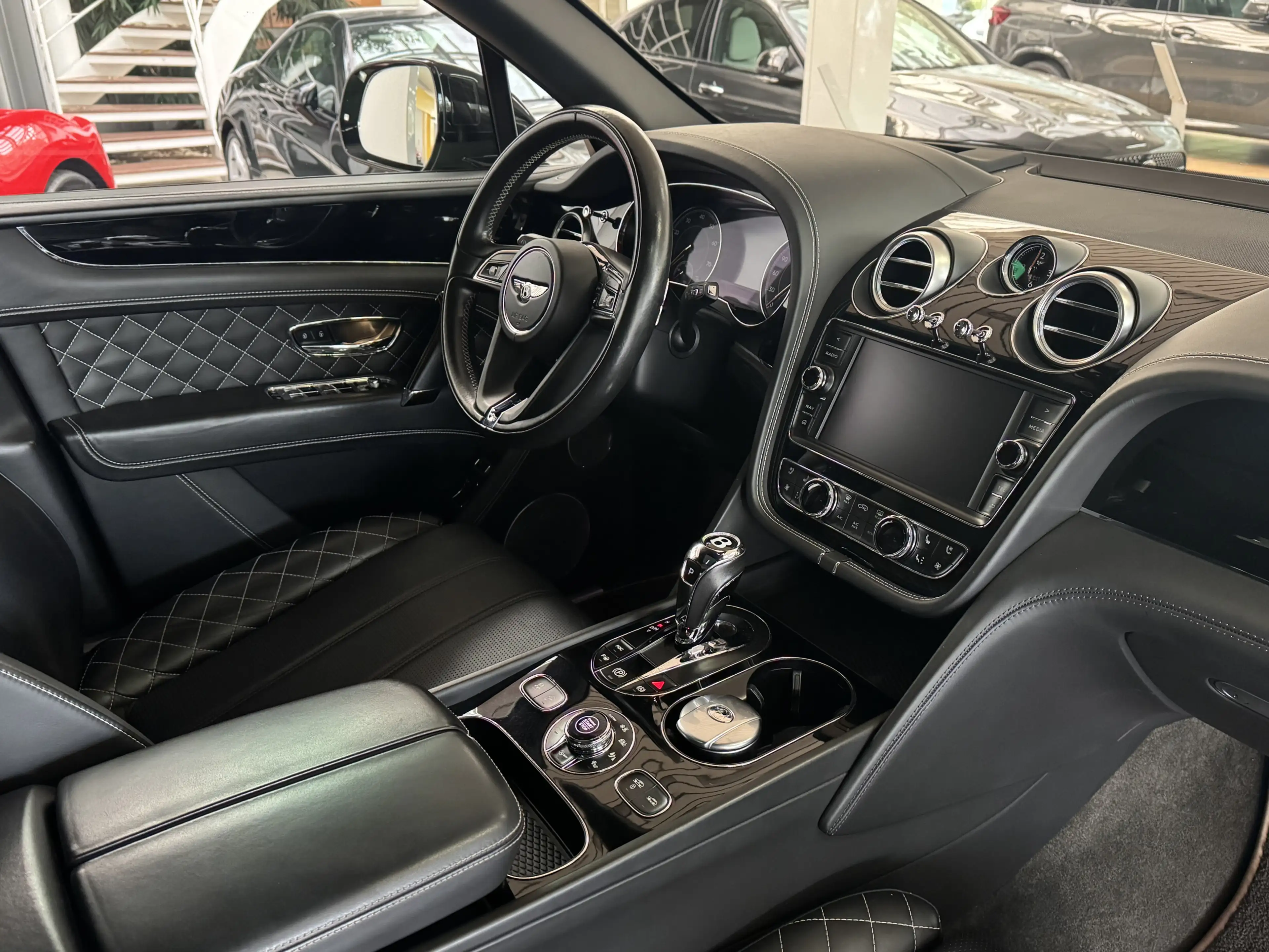 Bentley Bentayga *FOLiE*KAMERA*PANO*HEAD-UP*LiFT*VOLL — photo 8