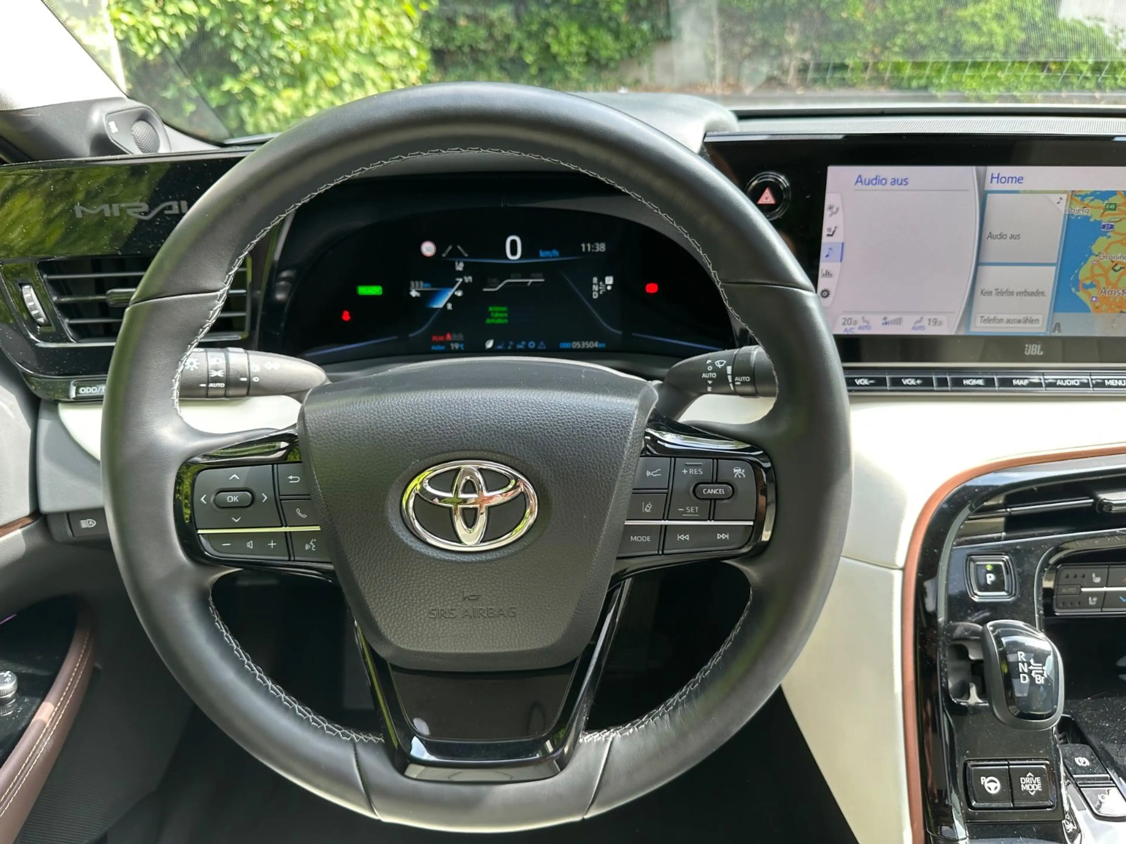 Toyota Mirai Advanced/JBL/HeadUp/Matrix-LED/Pano/360° — photo 13