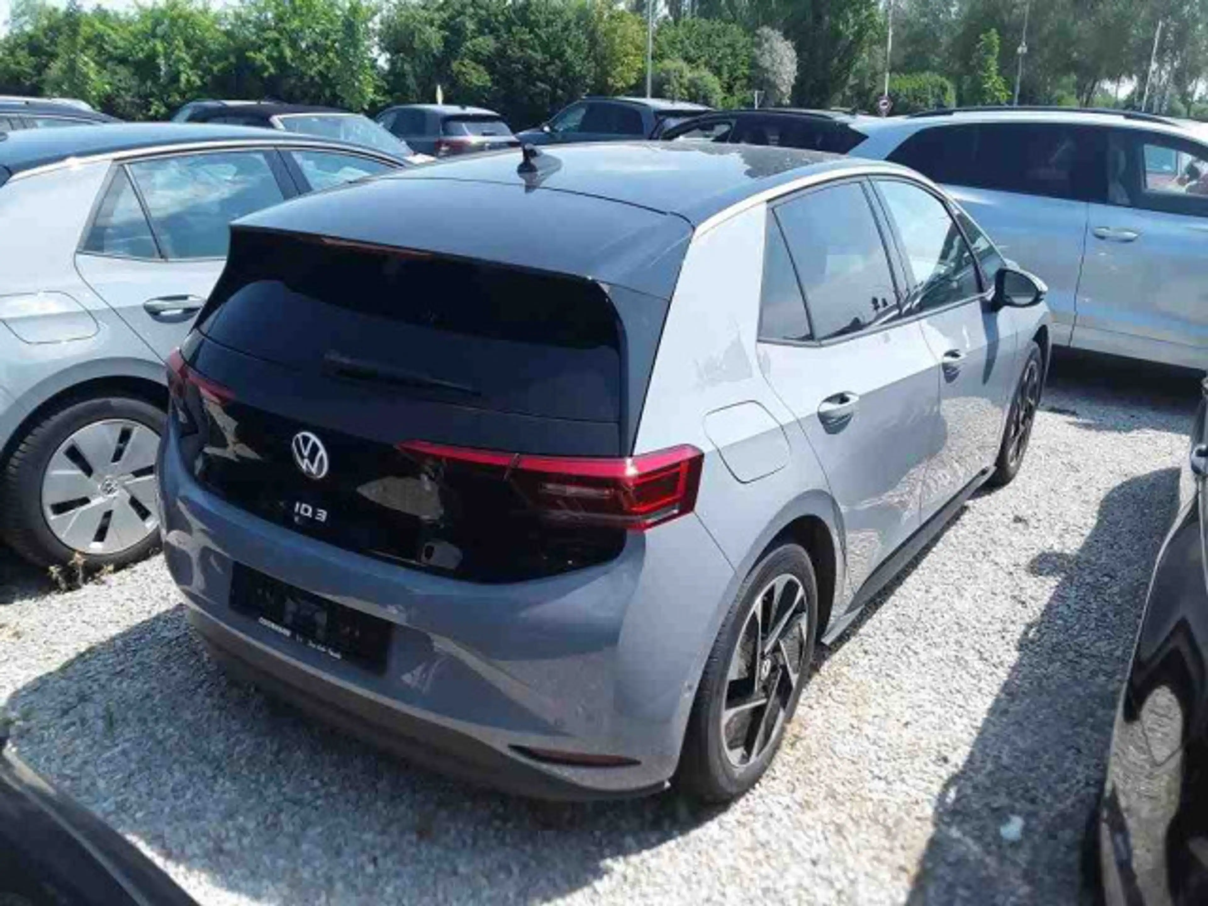 Volkswagen ID.3 150kW Pro Performance MATRIX+NAVI+ACC+HuD — photo 3