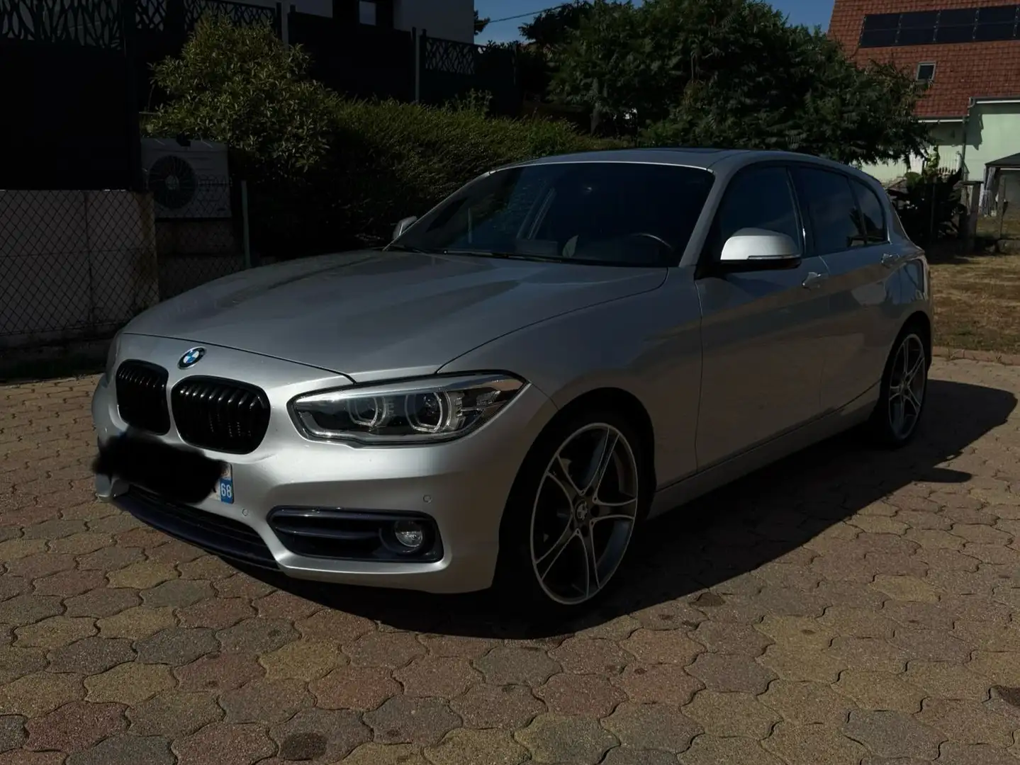 BMW 118 118d 150 ch Urban Chic Gris - 1