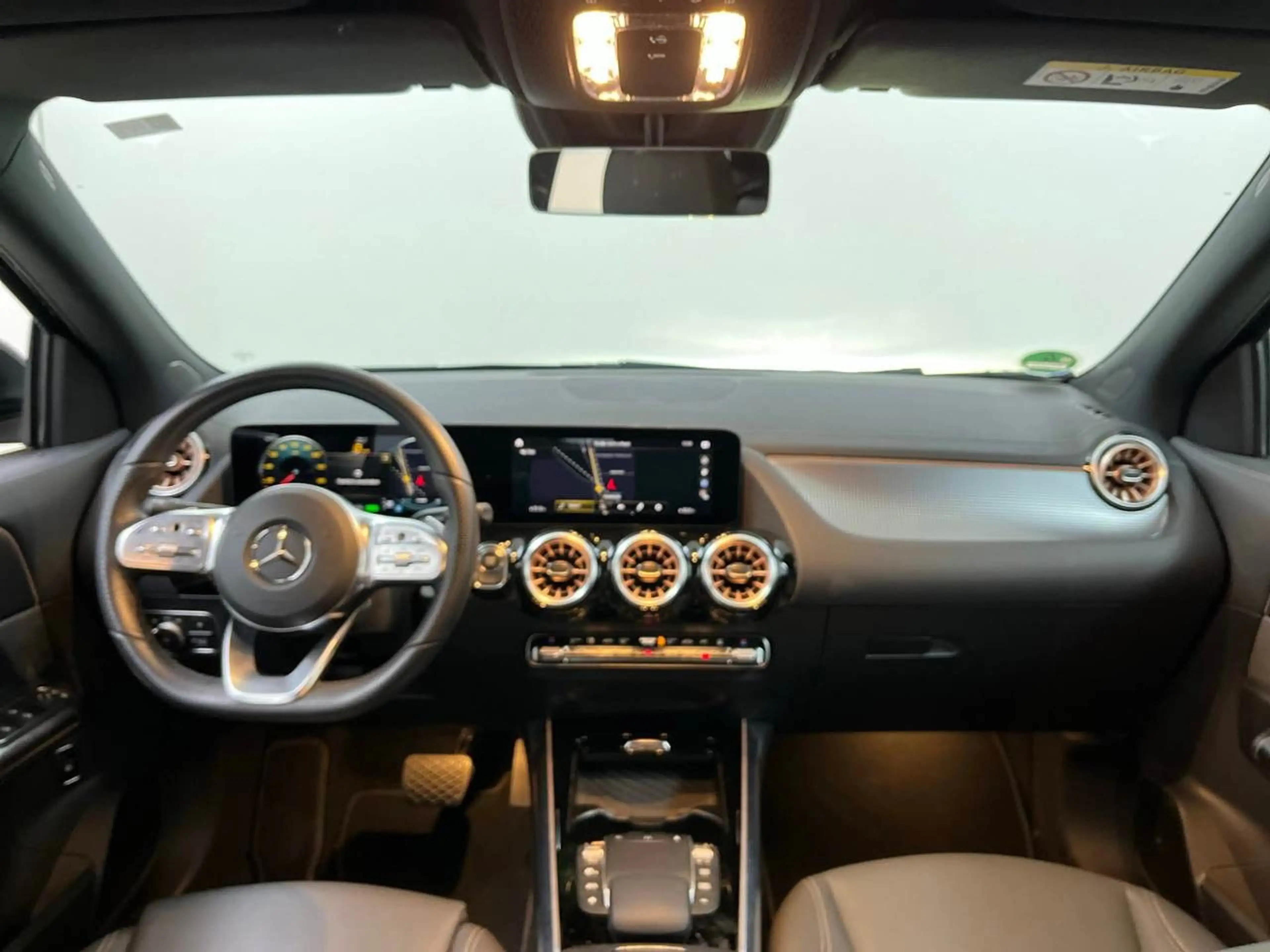 Mercedes-Benz EQA 250 Distro*Sound*Kamera*LED*TW*Spur*Leder — photo 7