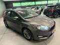Ford Focus 1.0 ST-Line NAVI/CARPLAY/CRUISE/ECC/PDC/// Gris - thumbnail 2