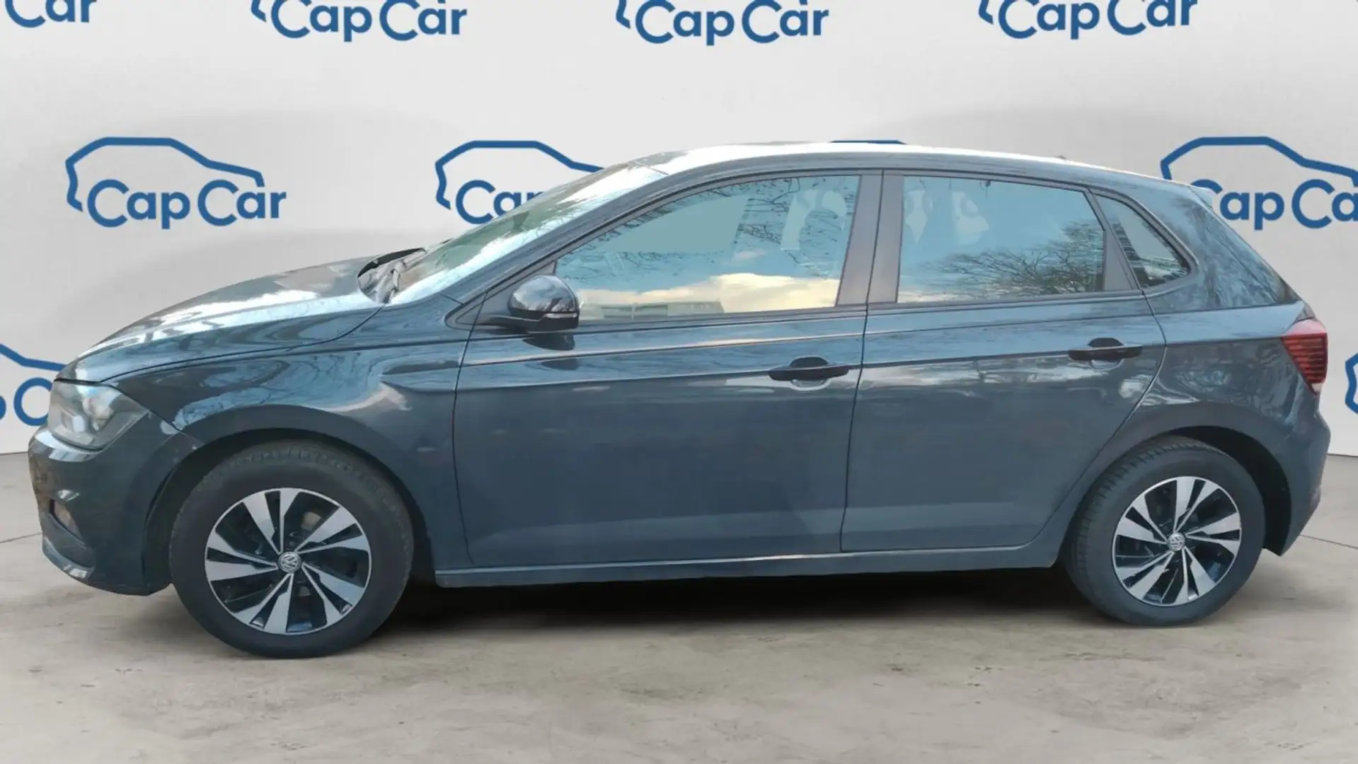 Volkswagen Polo 1.0 65 First Edition - 2