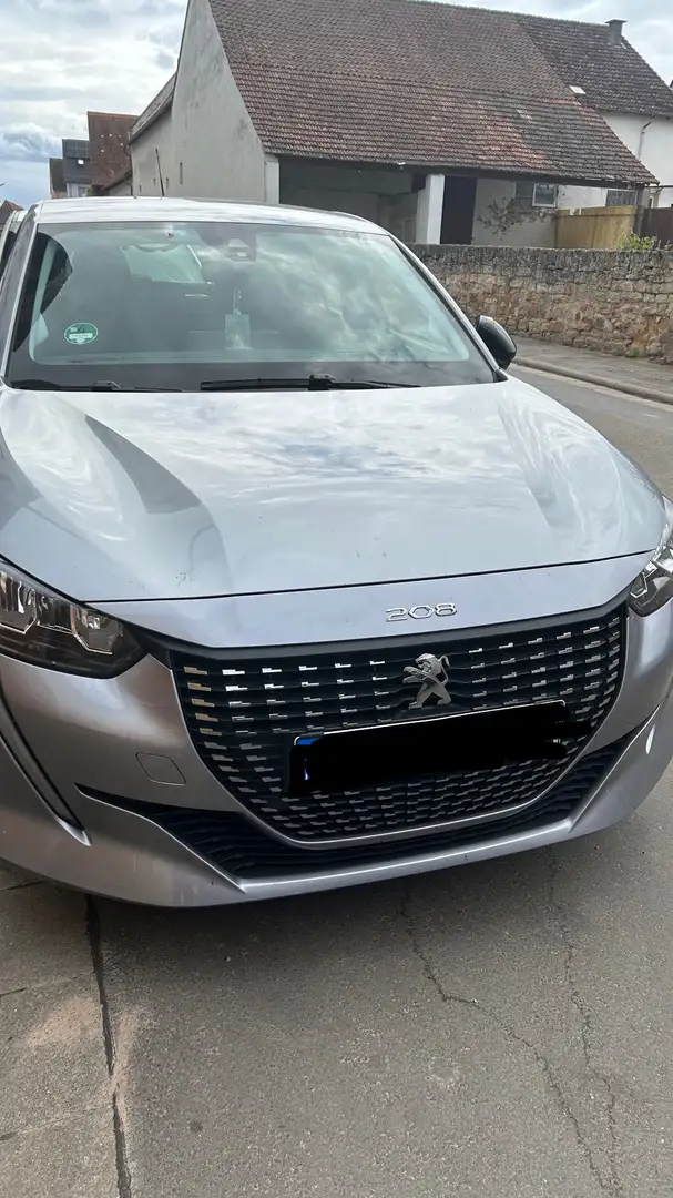 Peugeot 208 208 PureTech 75 Active Silber - 1