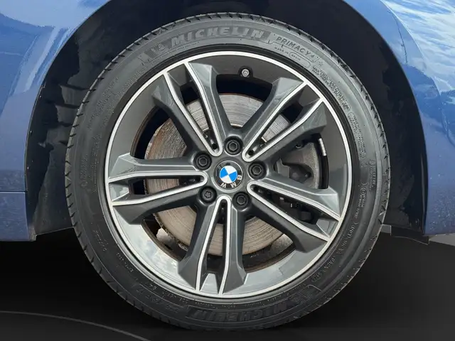 BMW 1 Series view 12