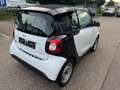 smart forTwo coupe EQ 22KW-SCHNELL/COOL&AUDIO *8000KM/Aus1.HAND Weiß - thumbnail 5