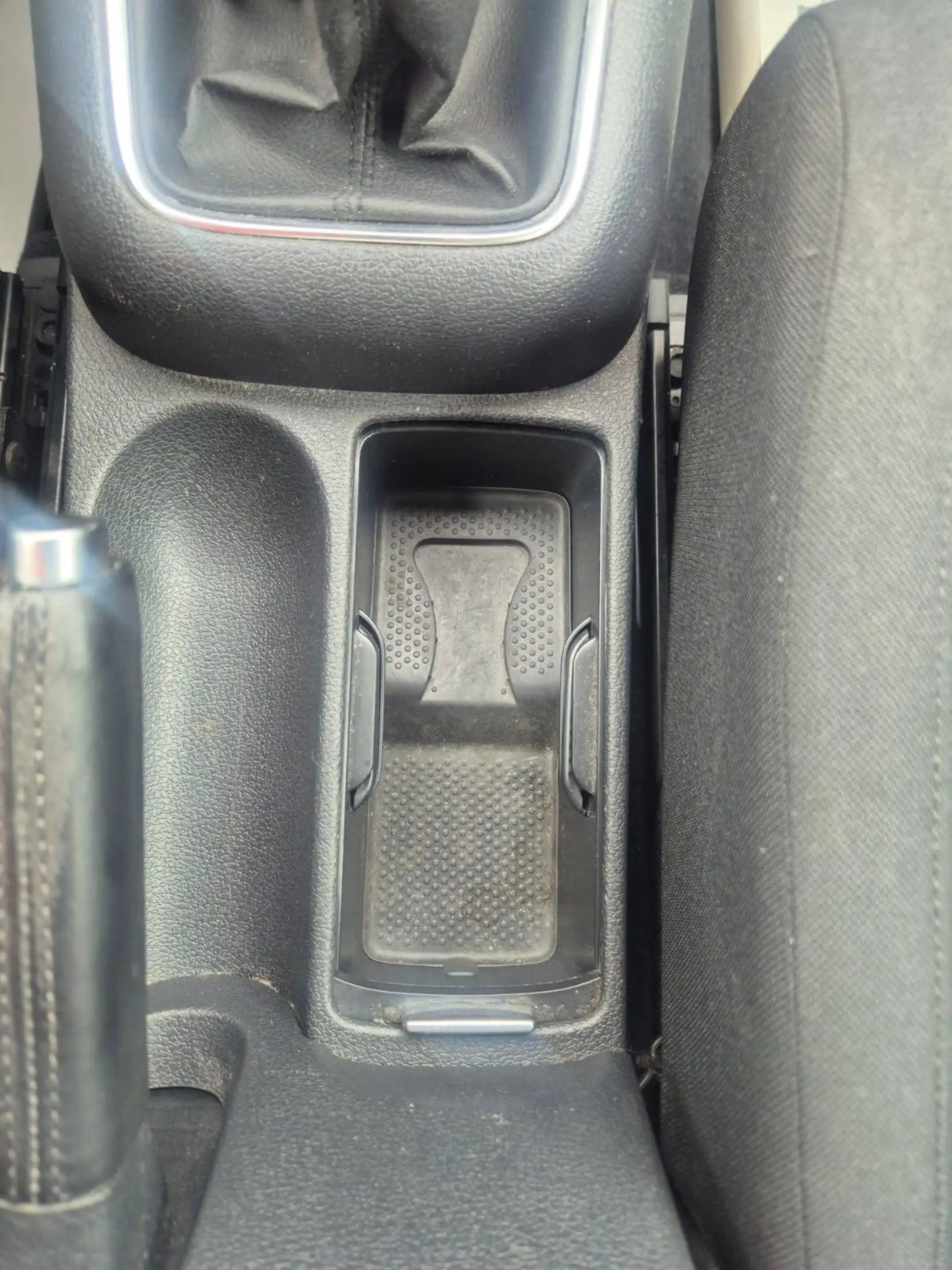 Volkswagen Golf Plus 1.4 TSI - Airco - Parkingssensoren - Zetelverwarming - Navigatie + Keuring - Garantie — photo 11