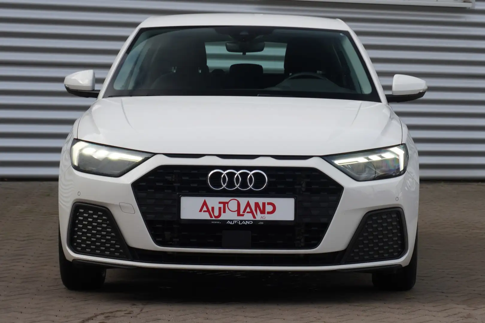 Audi A1 Sportback 30 1.0 TFSI basis LED App-Connect Blanc - 2