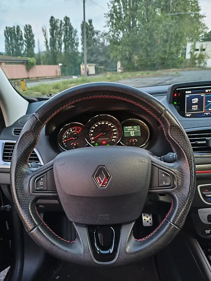 Renault Megane Coupé — photo 7