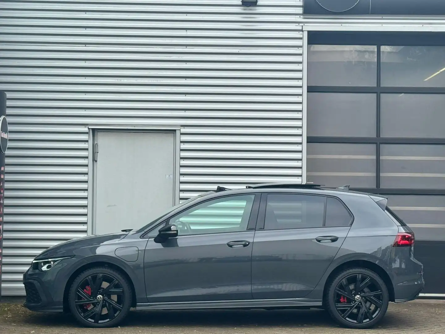 Volkswagen Golf GTE 1.4 Ehybrid GTE|Pano|Leer|IQ|Carplay|Memory|Sfeer| Gris - 2