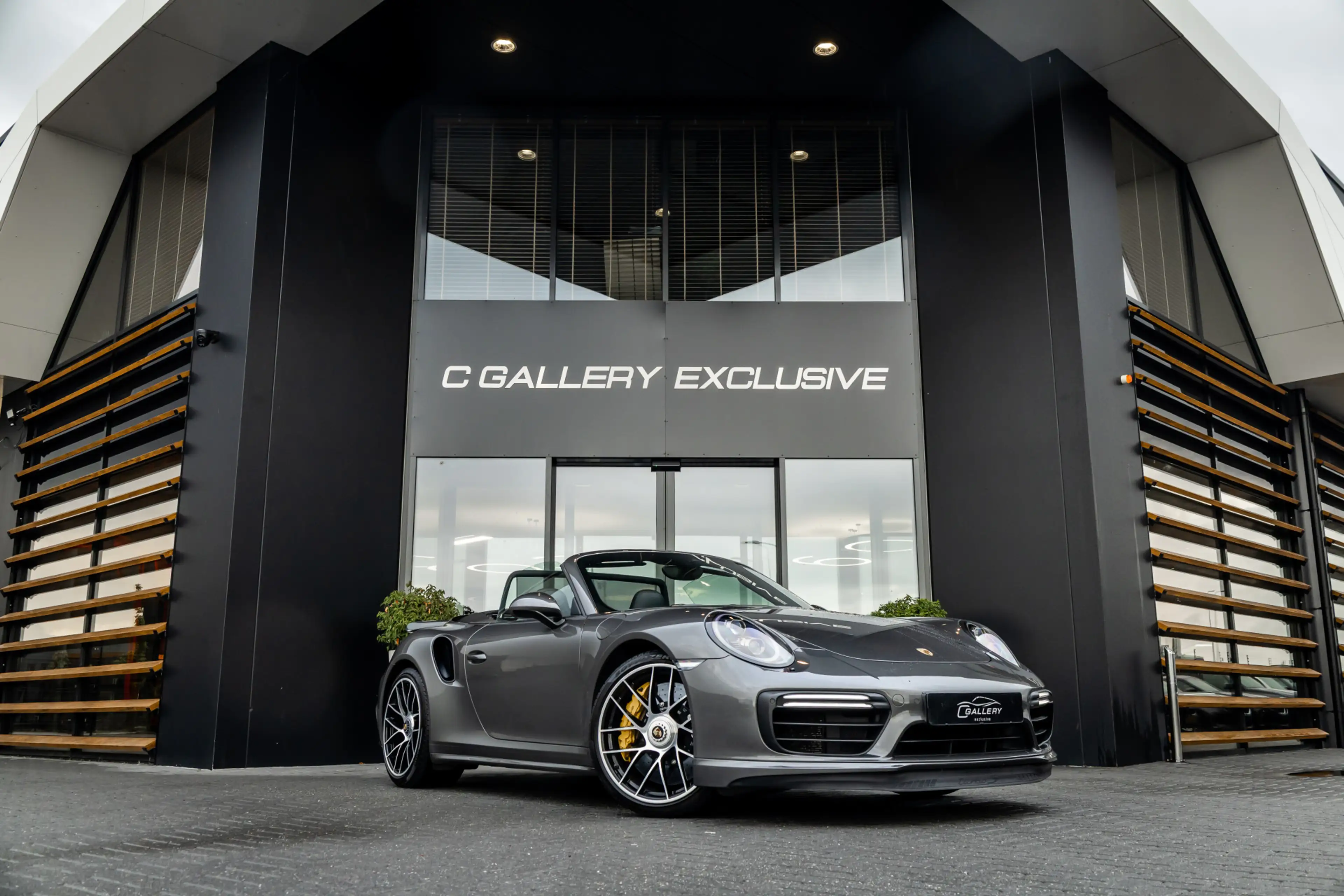 Porsche 991 Cabrio 3.8 Turbo S - Origineel NL | Burmester | Li