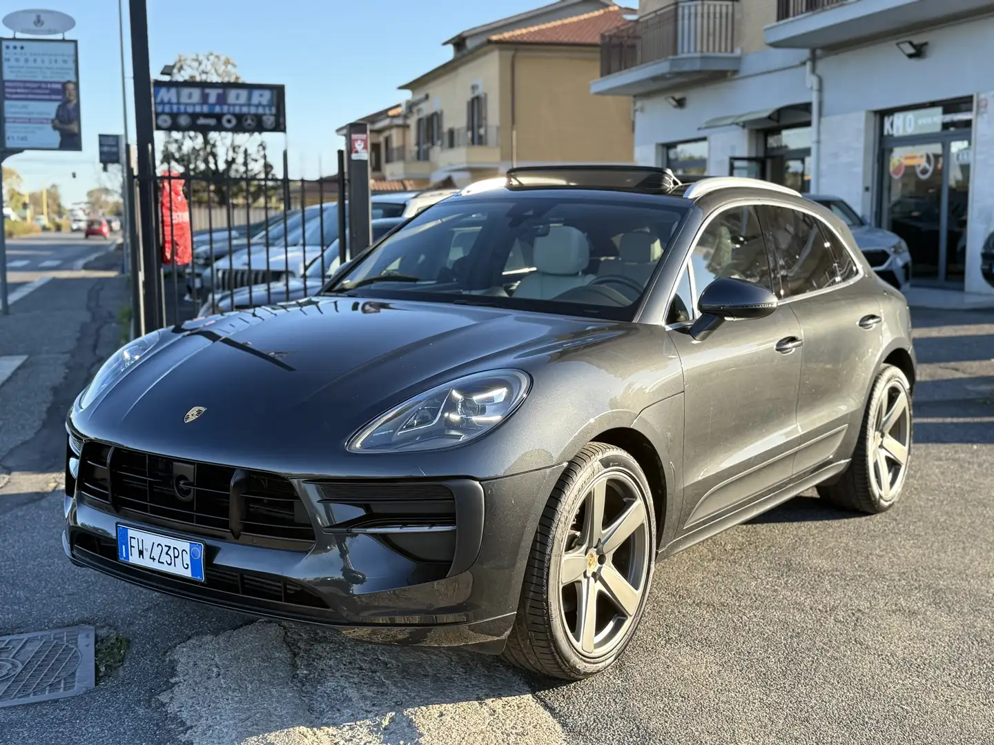 Porsche Macan 2.0 245cv PDK TETTO CERCHI 21” - 1