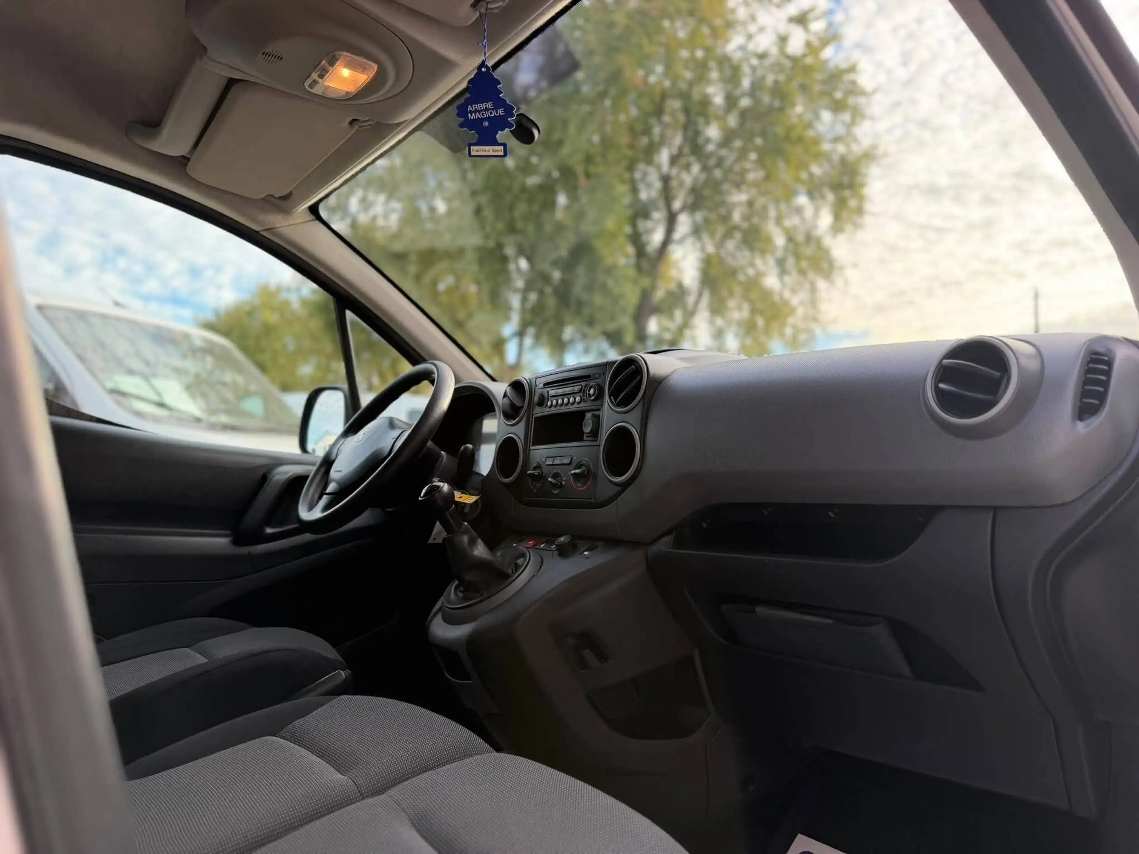 Peugeot Partner 1.6 BlueHDi L2H1 AIRCO CAPTEUR — photo 13