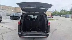 Chrysler Pacifica 2027