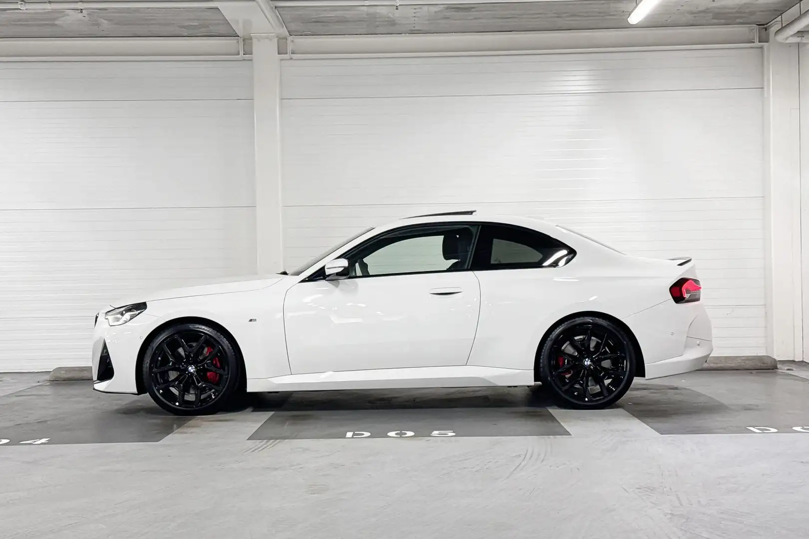 BMW 220 2 Serie Coupé 220i | M-Sport Pro | Premium Pack | Wit - 2