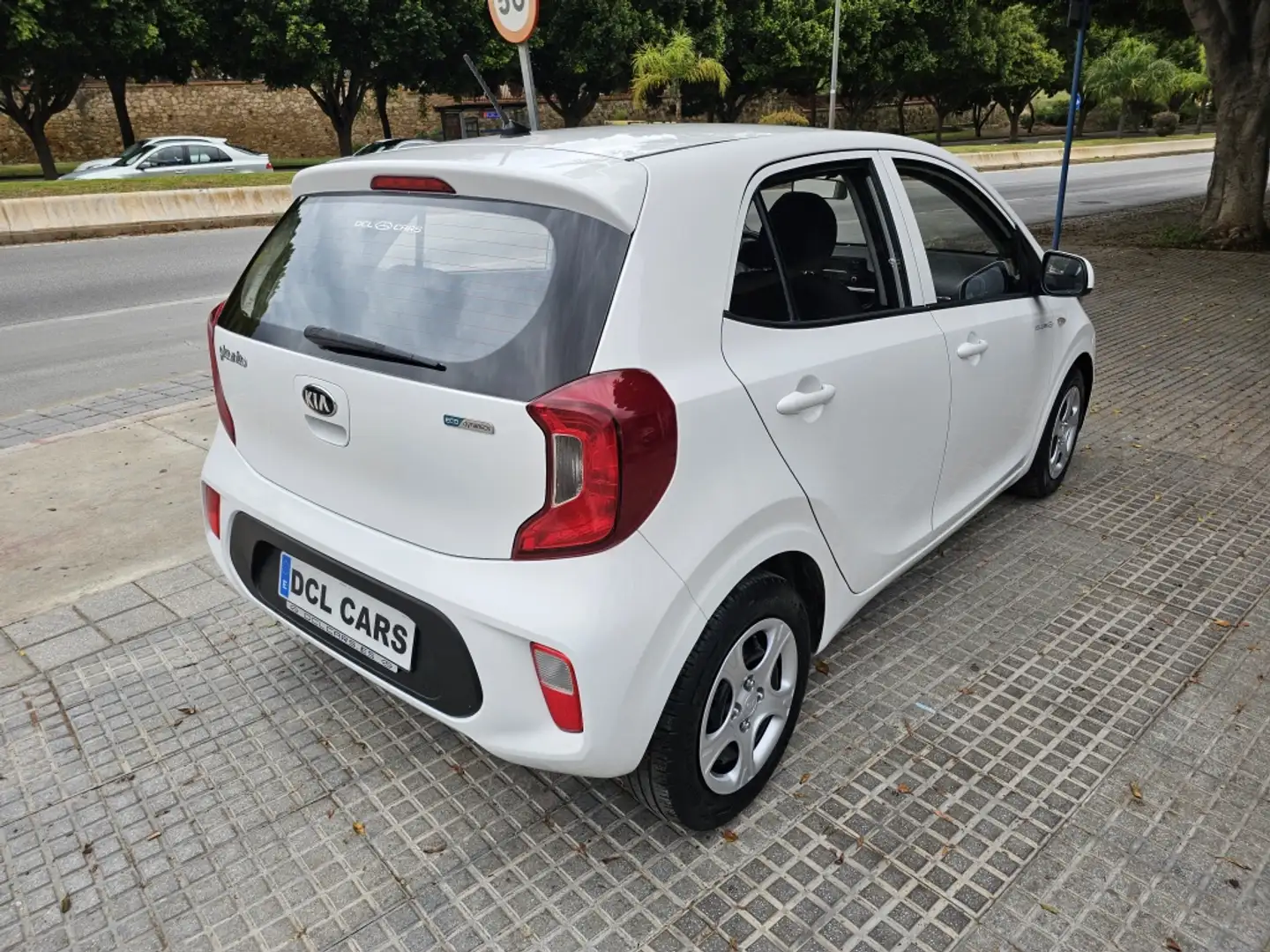 Kia Picanto 1.0 CVVT Concept Plus Blanco - 1